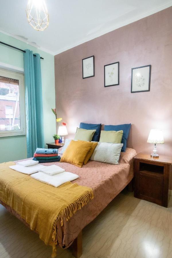 B&B Colorful Suite Yard Rom Exterior foto